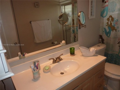 Stunning 1 bed, 1.5 bath, 1st-floor unit in 55+ community! on Sunrise Lakes Phase IV Golf Course in Florida - for sale on GolfHomes.com, golf home, golf lot