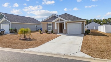 Welcome to 141 Foxford Drive in the prestigious Shaftesbury Oaks on Shaftesbury Glen Golf and Fish Club in South Carolina - for sale on GolfHomes.com, golf home, golf lot