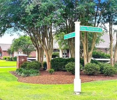 Beautiful, spacious and well-maintained most accurately on Gray Plantation Golf Course in Louisiana - for sale on GolfHomes.com, golf home, golf lot