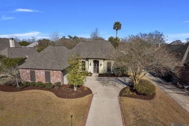 This beautifully updated spacious 4 bedroom, 3 bath home really on University Club in Louisiana - for sale on GolfHomes.com, golf home, golf lot