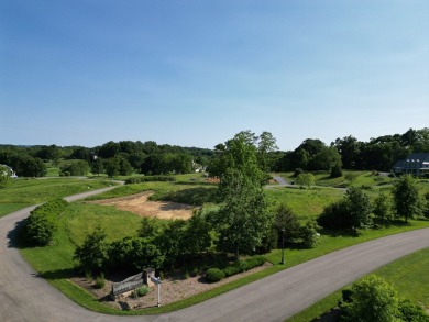 The Virginian neighborhood is the premiere golf community in on Virginian Golf Club in Virginia - for sale on GolfHomes.com, golf home, golf lot