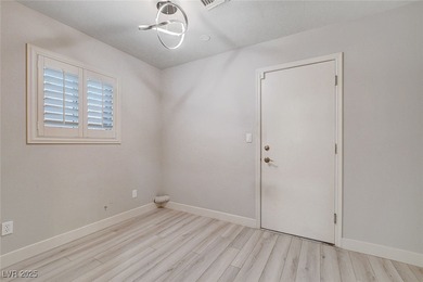 REMODELED W/ MODERN UPGRADES, THIS 'SUN CITY SUMMERLIN' SAN on Highland Falls Golf Club in Nevada - for sale on GolfHomes.com, golf home, golf lot