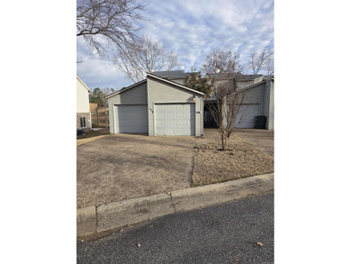 Discover comfort, convenience, and community in this well-kept on Diamondhead Golf and Country Club in Arkansas - for sale on GolfHomes.com, golf home, golf lot