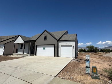 YOU'VE FOUND IT! DREAM HOME DREAM LOCATION *MOVE IN READY!!!** on Schneiters Riverside Golf Course in Utah - for sale on GolfHomes.com, golf home, golf lot