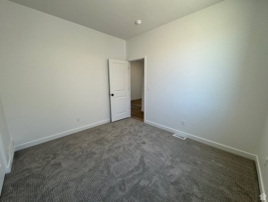 YOU'VE FOUND IT! DREAM HOME DREAM LOCATION *MOVE IN READY!!!** on Schneiters Riverside Golf Course in Utah - for sale on GolfHomes.com, golf home, golf lot