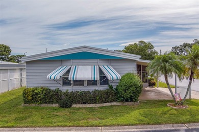 HUGE PRICE ADJUSTMENT! Welcome to your Florida dream home in the on Largo Golf Course in Florida - for sale on GolfHomes.com, golf home, golf lot