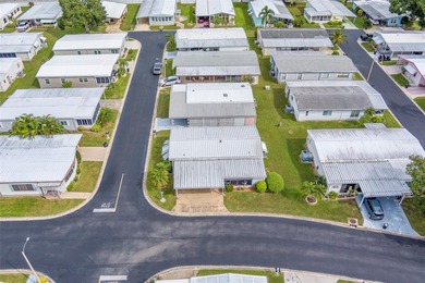 HUGE PRICE ADJUSTMENT! Welcome to your Florida dream home in the on Largo Golf Course in Florida - for sale on GolfHomes.com, golf home, golf lot