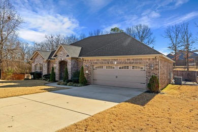 Stunning 4-Bedroom Home on a Gorgeous Cul-de-Sac Lot! Welcome to on Greystone Country Club in Arkansas - for sale on GolfHomes.com, golf home, golf lot