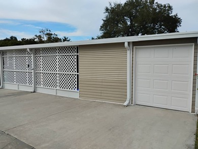 SELLER WILL PAY 1 YR. GOLF MEMBERSHIP also Golf Cart Included!!! on Rolling Greens Executive Golf Community in Florida - for sale on GolfHomes.com, golf home, golf lot