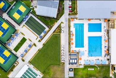 SELLER WILL PAY 1 YR. GOLF MEMBERSHIP also Golf Cart Included!!! on Rolling Greens Executive Golf Community in Florida - for sale on GolfHomes.com, golf home, golf lot