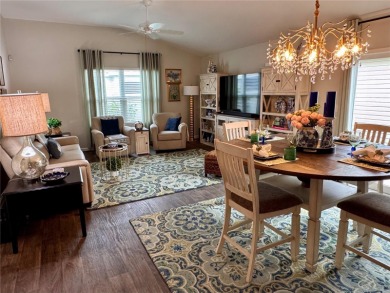 This immaculate 2 bedroom, 2 bath Moonstone Patio Villa offers 1 on Pennbrooke Fairways in Florida - for sale on GolfHomes.com, golf home, golf lot