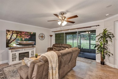 Affordable, Updated Villa in Sought-After Arlington Ridge - on Arlington Ridge Golf Club in Florida - for sale on GolfHomes.com, golf home, golf lot