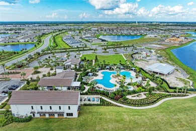 Stunning Luxury Home in Star Farms at Lakewood Ranch. Welcome to on Esplanade Golf and Country at Lakewood Ranch in Florida - for sale on GolfHomes.com, golf home, golf lot