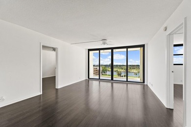 Move right in to this beautifully remodeled corner unit with on North Palm Beach Country Club in Florida - for sale on GolfHomes.com, golf home, golf lot