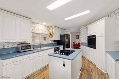 NO LEASE/LOT RENT, YOU OWN THE LAND!!!! Very well-maintained 2BR on Pine Lakes Country Club in Florida - for sale on GolfHomes.com, golf home, golf lot