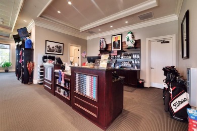 LIVE WHERE YOU PLAY and fall in love with this popular TURNKEY on Lakewood National Golf Club in Florida - for sale on GolfHomes.com, golf home, golf lot