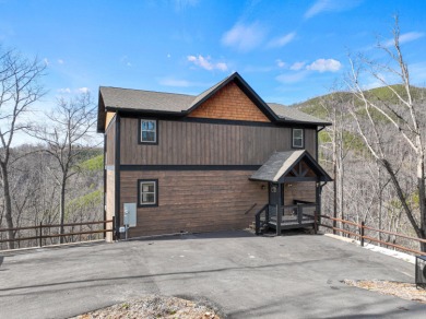 For Sale: Stunning Pool Cabin in Cobbly Nob!

This newly built on Bent Creek Golf Course in Tennessee - for sale on GolfHomes.com, golf home, golf lot