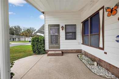 Come take a look at this well maintained home in The Villages at on Silver Lake Executive Golf Course in Florida - for sale on GolfHomes.com, golf home, golf lot