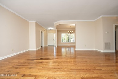 Don't miss this one level all brick home with a split floor plan on Pinehurst Golf Course No. 8 in North Carolina - for sale on GolfHomes.com, golf home, golf lot