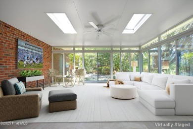 Don't miss this one level all brick home with a split floor plan on Pinehurst Golf Course No. 8 in North Carolina - for sale on GolfHomes.com, golf home, golf lot