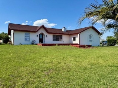 Newly Renovated, 3 Bedroom, 2 Bath, 2 Car, Side Entry Garage on Rainbow Springs Golf and Country Club in Florida - for sale on GolfHomes.com, golf home, golf lot