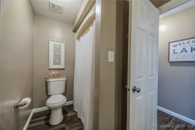 Unbelievably Gorgeous Condo! Step inside this warm, welcoming, & on Seasons Ridge At Four Seasons in Missouri - for sale on GolfHomes.com, golf home, golf lot