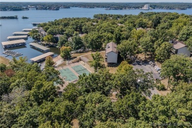 Unbelievably Gorgeous Condo! Step inside this warm, welcoming, & on Seasons Ridge At Four Seasons in Missouri - for sale on GolfHomes.com, golf home, golf lot