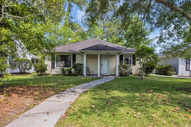 Charming Cottage in Myrtle Beach Golf & Yacht - Gated Community on Heron Point Golf Club in South Carolina - for sale on GolfHomes.com, golf home, golf lot