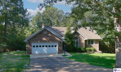 This home sits in the perfect place at the end of a culdsac on Doe Valley Country Club in Kentucky - for sale on GolfHomes.com, golf home, golf lot