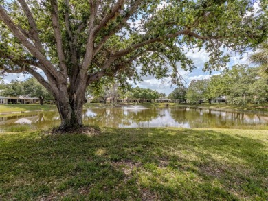 Golfers, tennis and pickleball players, swimmers, and/or all on Plantation Golf and Country Club in Florida - for sale on GolfHomes.com, golf home, golf lot