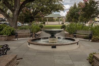 Looking for the perfect home in downtown Summerville? It on Miler Country Club in South Carolina - for sale on GolfHomes.com, golf home, golf lot