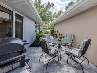 Golfers, tennis and pickleball players, swimmers, and/or all on Plantation Golf and Country Club in Florida - for sale on GolfHomes.com, golf home, golf lot