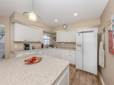 Golfers, tennis and pickleball players, swimmers, and/or all on Plantation Golf and Country Club in Florida - for sale on GolfHomes.com, golf home, golf lot