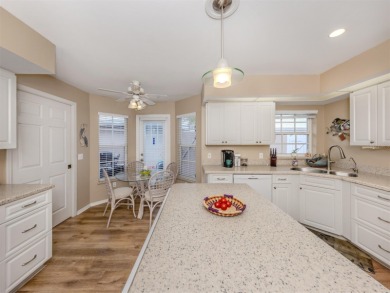 Golfers, tennis and pickleball players, swimmers, and/or all on Plantation Golf and Country Club in Florida - for sale on GolfHomes.com, golf home, golf lot