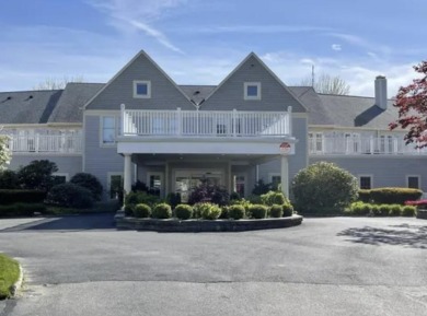 Heatherwood at Kings Way is a beautiful, luxury 55+ community in on The Club At Yarmouthport in Massachusetts - for sale on GolfHomes.com, golf home, golf lot