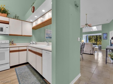 Your dream of living in Paradise starts here! 2/2 *condo-villa* on  in Florida - for sale on GolfHomes.com, golf home, golf lot