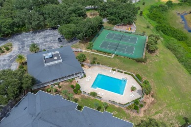 Charming 3BR/2BA Complete furnished Home in Gated Community with on Southern Dunes Golf and Country Club in Florida - for sale on GolfHomes.com, golf home, golf lot