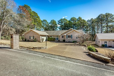 Welcome to effortless living on the 11th green of Mountain Ranch on Mountain Ranch Golf Club in Arkansas - for sale on GolfHomes.com, golf home, golf lot