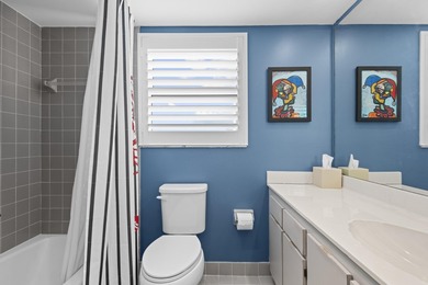 Bright and spacious 3-bedroom, 2-bath corner unit offering on Palm-Aire Country Club and Resort - The Oaks in Florida - for sale on GolfHomes.com, golf home, golf lot