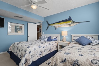 Bright and spacious 3-bedroom, 2-bath corner unit offering on Palm-Aire Country Club and Resort - The Oaks in Florida - for sale on GolfHomes.com, golf home, golf lot