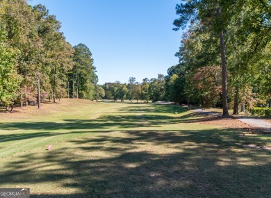 Perfect Location! This beautiful home is situated on the 17th on Canongate On White Oak Golf Course in Georgia - for sale on GolfHomes.com, golf home, golf lot