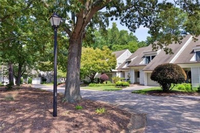 Enjoy this 3 BR 2.5 bath townhome located in Kingsmill on the on Kingsmill Resort and Golf Club in Virginia - for sale on GolfHomes.com, golf home, golf lot