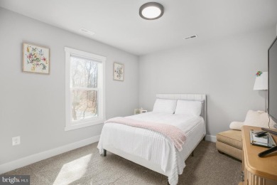 ***Reduced to sale***    ***Reduced to sale*** BEAUTIFUL, HARDLY on Lake Of The Woods Golf Course in Virginia - for sale on GolfHomes.com, golf home, golf lot