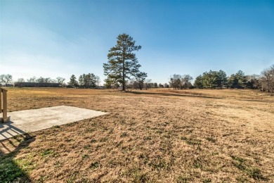 Welcome to Your Dream Home!  This stunning new construction on Rolling Hills Golf Course in Kentucky - for sale on GolfHomes.com, golf home, golf lot