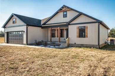 Welcome to Your Dream Home!  This stunning new construction on Rolling Hills Golf Course in Kentucky - for sale on GolfHomes.com, golf home, golf lot