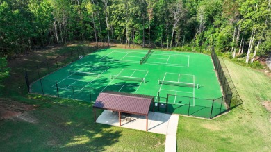 New custom built home in Shiloh Falls Subdivision, an upscale on Shiloh Falls Golf Club in Tennessee - for sale on GolfHomes.com, golf home, golf lot