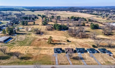 Welcome to Your Dream Home!  This stunning new construction on Rolling Hills Golf Course in Kentucky - for sale on GolfHomes.com, golf home, golf lot