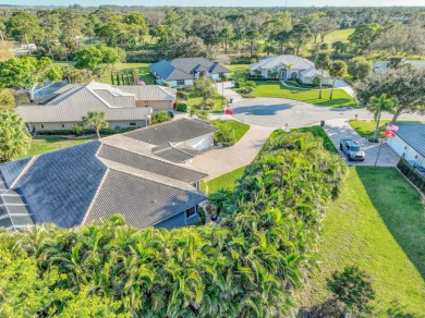 Meticulously Maintained 3BR/3BA  plus den Pool Home in Meadowood on Meadowood Golf and Tennis Club in Florida - for sale on GolfHomes.com, golf home, golf lot