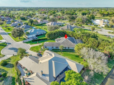 Meticulously Maintained 3BR/3BA  plus den Pool Home in Meadowood on Meadowood Golf and Tennis Club in Florida - for sale on GolfHomes.com, golf home, golf lot