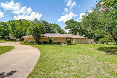 Welcome to 3300 Sherwood St. in Willow Park, Texas--a stunning 3 on Squaw Creek Golf Club in Texas - for sale on GolfHomes.com, golf home, golf lot